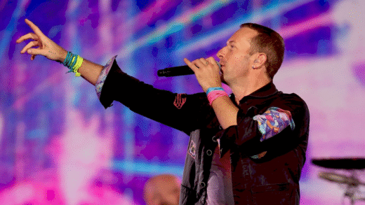 Енді Байрон на концерті Coldplay