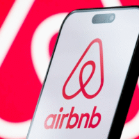 Графік фінансових результатів Airbnb за другий квартал 2023 року
