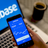 Токенізовані акції Coinbase для користувачів США