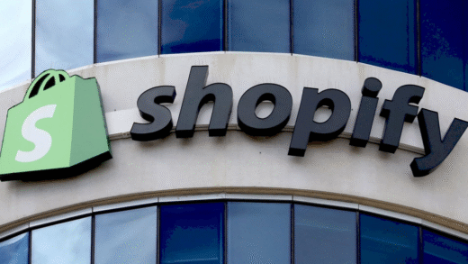 Акції Shopify зросли на 20%