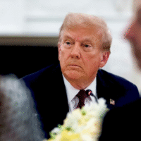 Трамп обговорює штрафи для американських компаній