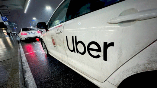 Вертолітні поїздки Uber Blade