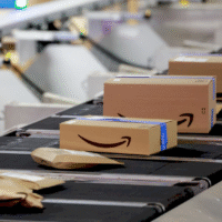 Сервіс доставки Amazon Now в Об'єднаних Арабських Еміратах