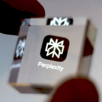 Логотип Getty Images та Perplexity AI