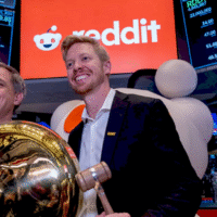 Графік зростання акцій Reddit