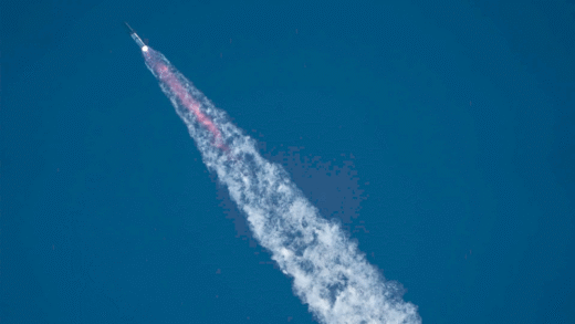 Місячна місія SpaceX та Blue Origin