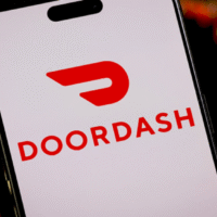 Графік падіння акцій Doordash