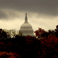 Федеральні працівники в магазині