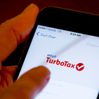 Співпраця Intuit та OpenAI для фінансових продуктів