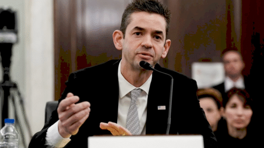 Джаред Айзекман