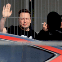 Продажі електромобілів Tesla в Німеччині