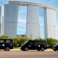 Безпілотне таксі Uber на вулицях Абу-Дабі