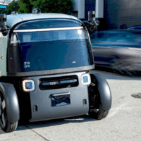 Безпілотне таксі Zoox на вулицях Сан-Франциско