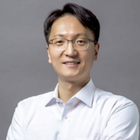 Генеральний директор Coupang подає у відставку