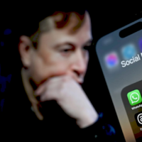 Ілон Маск обговорює штраф ЄС