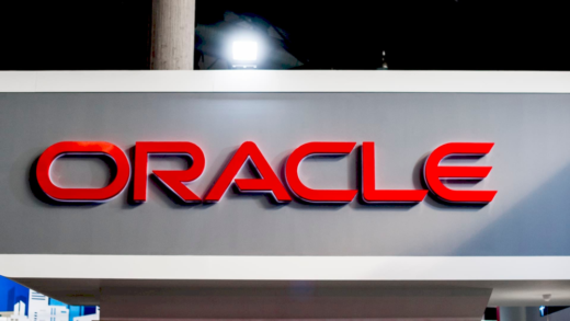 Зниження акцій Oracle на 4%