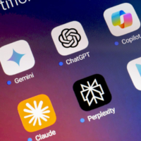 Merriam-Webster оголосив Slop словом року 2025